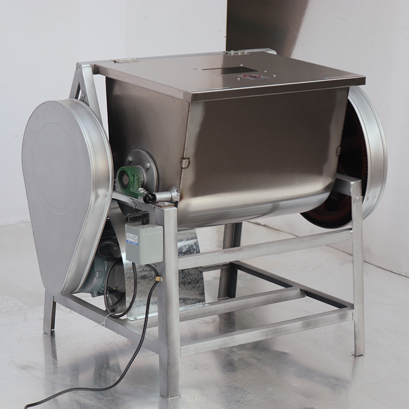 Mélangeur à pâte automatique 1 - Commercial Chest Freezer avis et prix
